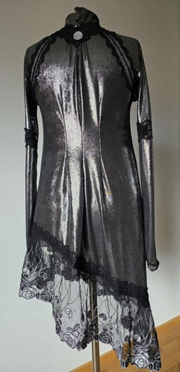 Kleid Schwarz Metallic Spitze Ruecken – Eigenkollektion Agnes Art