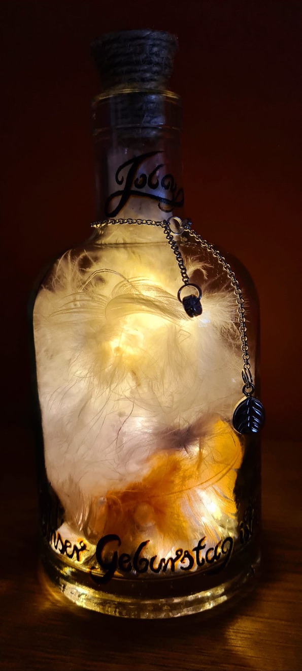 Leuchtende Glasflasche