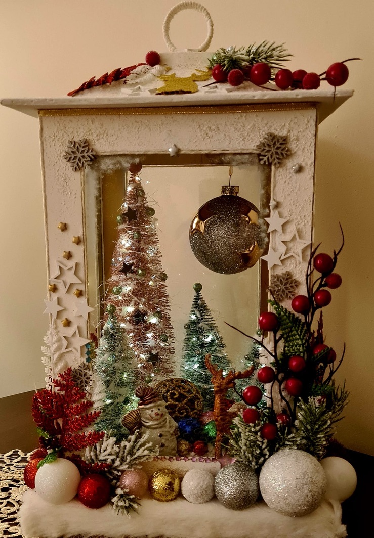 Weiße Weihnachtslaterne